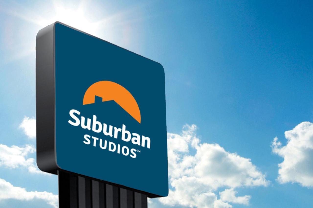 Suburban Studios Milwaukee Airport Екстер'єр фото